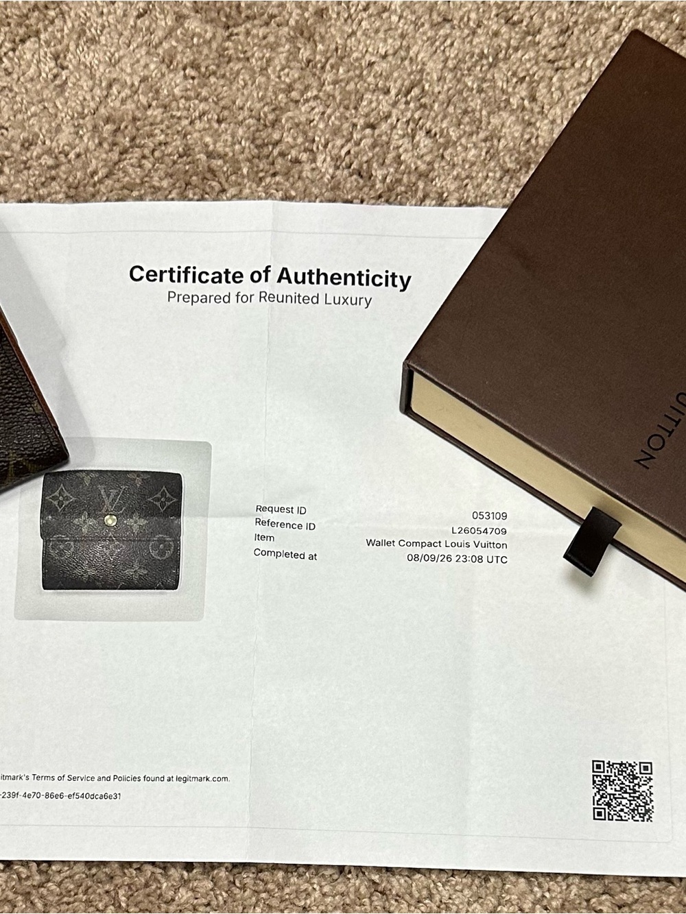 Authentic Louis Vuitton Monogram Compact Wallet – Certified